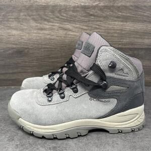 Columbia Newton Ridge Plus Womens Size 7 Hiking Boot Waterproof Grey Trail